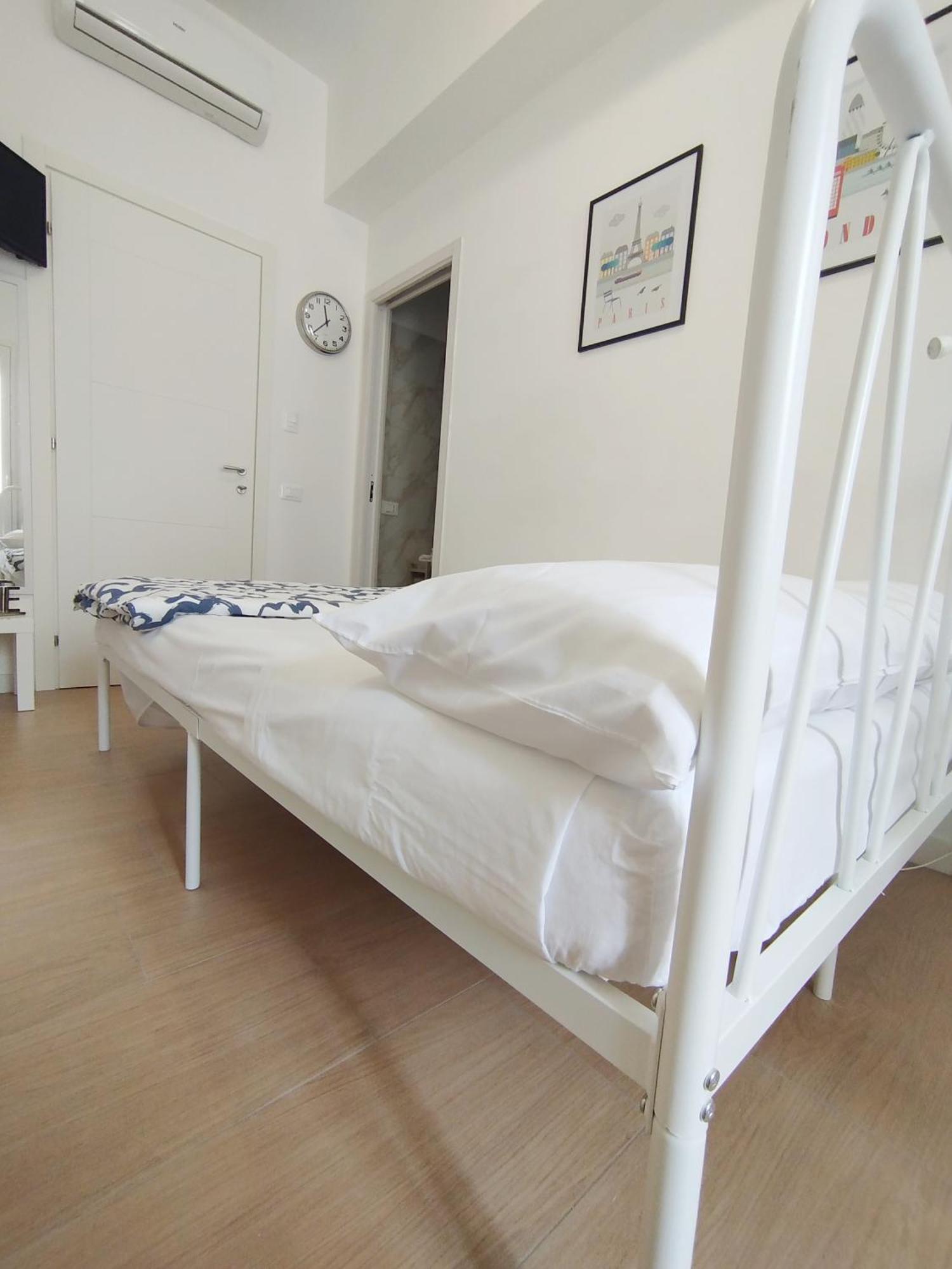 Notarbartolo Room#200 ปาแลร์โม ภายนอก รูปภาพ